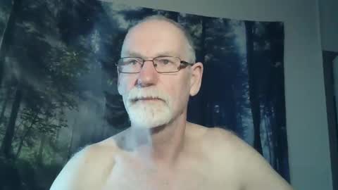 Snapshot of larbie chatting on December 2024 03:37:01 PM Larbie online show from December 2024 03:37:01 PM