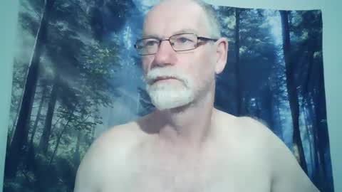 Snapshot of larbie chatting on December 2024 07:40:01 PM Larbie online show from December 2024 07:40:01 PM