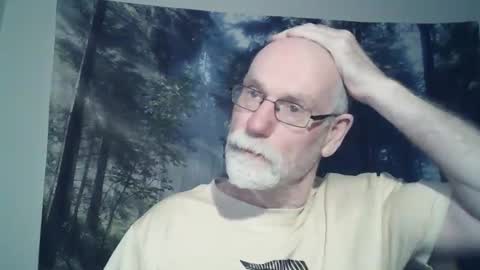Snapshot of larbie chatting on January 2025 02:56:02 AM Larbie online show from January 2025 02:56:02 AM