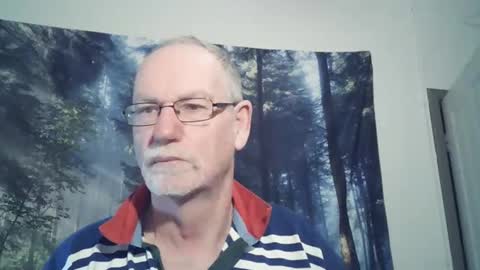 Snapshot of larbie chatting on January 2025 09:31:01 PM Larbie online show from January 2025 09:31:01 PM