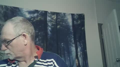 Snapshot of larbie chatting on January 2025 02:38:02 AM Larbie online show from January 2025 02:38:02 AM