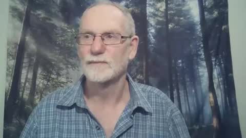 Snapshot of larbie chatting on January 2025 04:07:01 PM Larbie online show from January 2025 04:07:01 PM