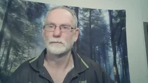 Snapshot of larbie chatting on January 2025 03:36:02 PM Larbie online show from January 2025 03:36:02 PM