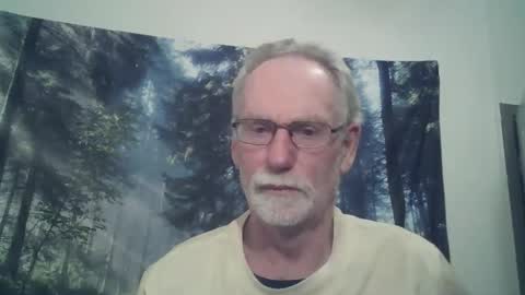 Snapshot of larbie chatting on March 2025 10:02:01 AM Larbie online show from March 2025 10:02:01 AM
