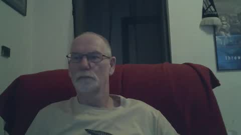 Snapshot of larbie chatting on March 2025 01:46:01 AM Larbie online show from March 2025 01:46:01 AM