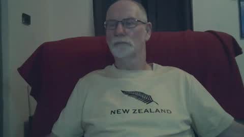 Snapshot of larbie chatting on March 2025 04:49:02 AM Larbie online show from March 2025 04:49:02 AM