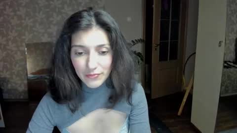 Larisa online show from October 2025 10:30:02 PM