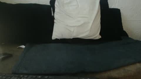 Lariss online show from February 2026 07:23:02 PM