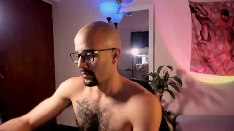 Snapshot of larry_stewart chatting on July 2026 11:02:02 PM larry_stewart online show from July 2026 11:02:02 PM