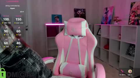 lasly_moon online show from September 2025 07:22:02 AM