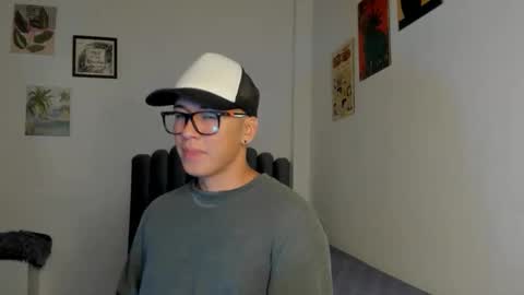 lass_nazar online show from October 2025 01:16:02 AM