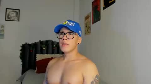 lass_nazar online show from December 2025 02:18:01 AM