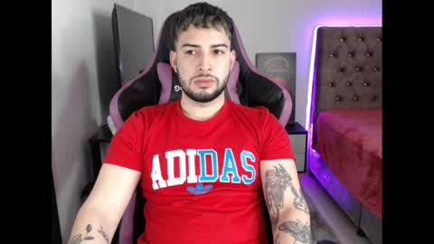 Snapshot of latam_ chatting on January 2025 03:48:01 AM YOUR BABY online show from January 2025 03:48:01 AM