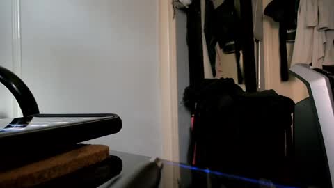 latensfer1111 online show from December 2024 05:22:02 PM