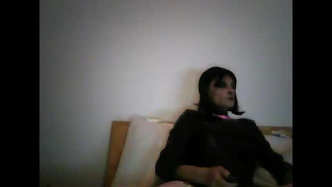 Snapshot of latex4grandpa chatting on June 2026 02:05:02 AM latex4grandpa online show from June 2026 02:05:02 AM