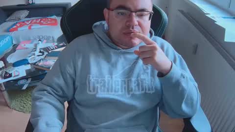 Snapshot of latexboy893 chatting on November 2025 01:00:02 PM latexboy893 online show from November 2025 01:00:02 PM