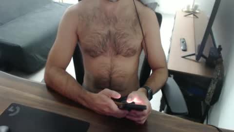 latexdave84 online show from May 2026 10:43:01 AM