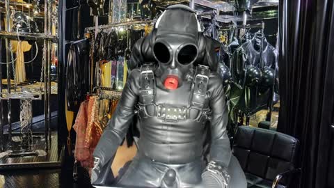 latexlover202 online show from April 2026 10:29:02 PM