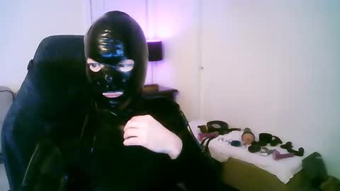 latexminheadroom online show from March 2025 06:10:01 AM