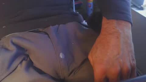 Snapshot of latil chatting on October 2025 06:55:02 AM joseph online show from October 2025 06:55:02 AM