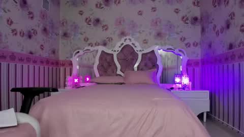 Valeria  online show from February 2025 05:19:02 AM