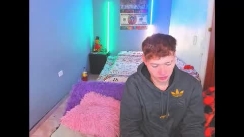 Snapshot of latin_boysxxx_ chatting on February 2026 03:15:02 AM latin_boysxxx_ online show from February 2026 03:15:02 AM