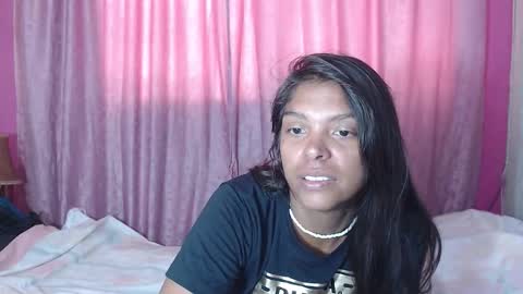 M E G A N  online show from October 2025 01:33:02 PM