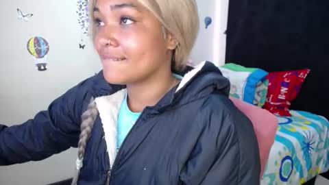 karen online show from September 2025 04:23:02 AM