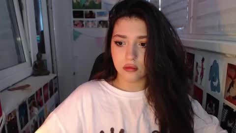 miiiiiiaaaa online show from February 2025 08:05:01 AM