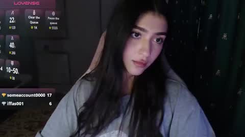 Snapshot of latina_mia chatting on July 2026 07:23:02 AM miiiiiiaaaa online show from July 2026 07:23:02 AM