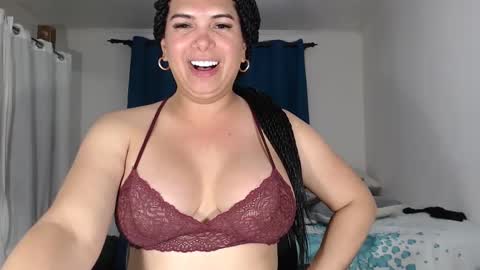 Snapshot of latinaflower_ts chatting on March 2025 04:26:02 AM FLOR SALVAJE online show from March 2025 04:26:02 AM