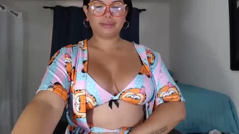 Snapshot of latinaflower_ts chatting on September 2025 03:01:02 PM FLOR SALVAJE online show from September 2025 03:01:02 PM