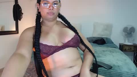 Snapshot of latinaflower_ts chatting on October 2025 11:24:02 PM FLOR SALVAJE online show from October 2025 11:24:02 PM