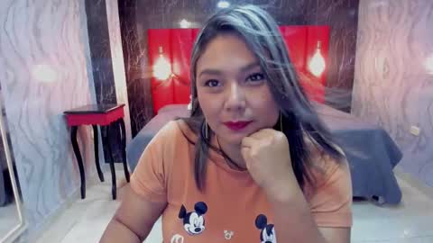 EMMA   online show from February 2026 02:32:01 PM