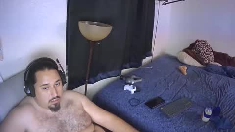LatinoBB online show from November 2025 12:16:02 PM