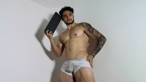 LatinBoyVIP  Colombian online show from June 2026 03:05:02 AM
