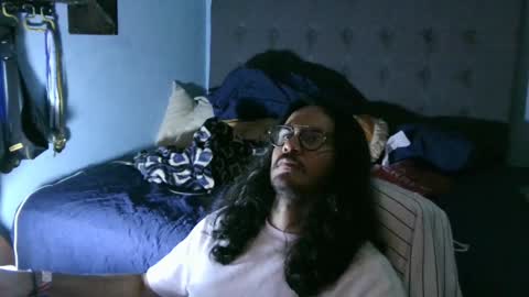 latinincognito online show from December 2024 09:50:01 AM