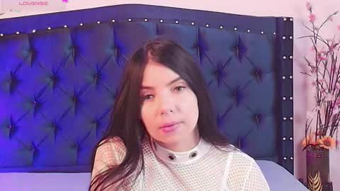 latinnangel online show from November 2025 12:14:02 AM