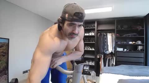 sam online show from December 2025 09:51:02 AM