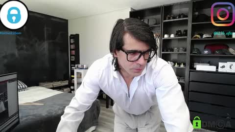 sam online show from April 2026 11:22:02 AM