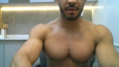 Snapshot of latino_rodri chatting on June 2026 01:50:01 PM latino_rodri online show from June 2026 01:50:01 PM