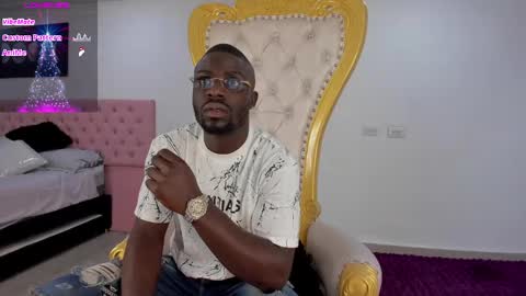 LEANDRO online show from January 2025 11:52:01 AM