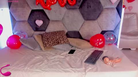 LEANDRO online show from February 2026 04:08:01 AM