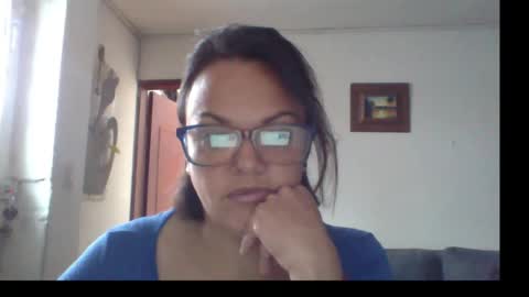 Snapshot of lau16310 chatting on May 2026 02:13:01 PM Laura online show from May 2026 02:13:01 PM