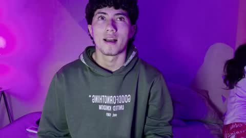 Snapshot of laura_and_kevin chatting on September 2025 02:07:02 PM laura_and_kevin online show from September 2025 02:07:02 PM