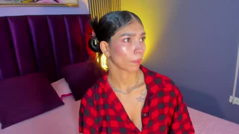 Laura online show from April 2026 12:53:02 PM