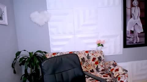 LAURA online show from February 2026 03:12:01 PM