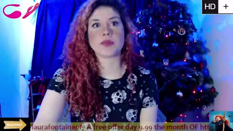 Snapshot of laura_fountain_ chatting on January 2025 11:57:01 AM weedcam Curly Laura OF    online show from January 2025 11:57:01 AM