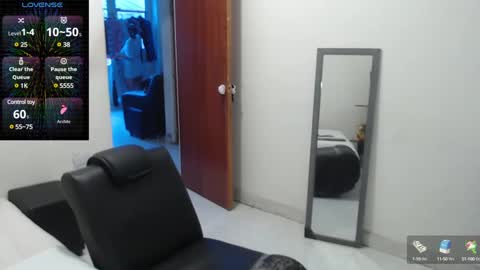 laura_foxx2379 online show from January 2025 05:37:02 PM