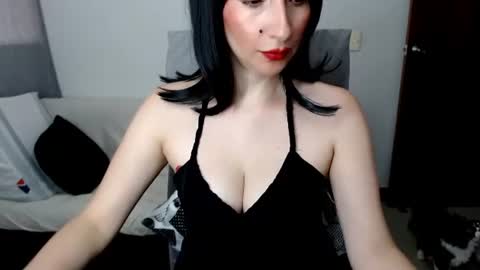 Snapshot of laura_pervert_ chatting on July 2026 10:03:02 PM Laura online show from July 2026 10:03:02 PM